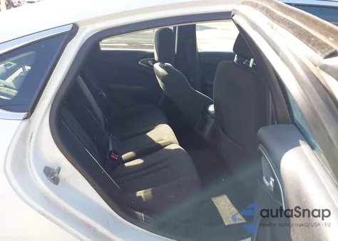 2015 Chrysler 200 Limited из США, поврежденный, VIN 1C3CCCAB4FN701033